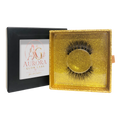 viaGlamour image of a Eyelashes